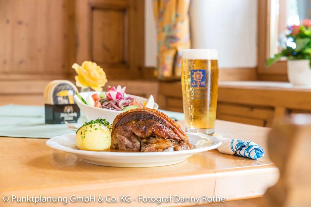 Alter Wirt Hotel Hechendorf am Pilsensee Eksteriør billede